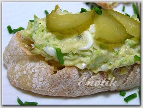 бутерброды с кабачками