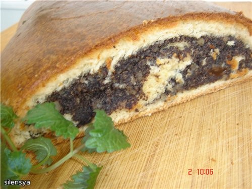 А ещё, потрясающе вкусный Польский маковый рулет , Нелли я делала полностью по твоим примечаниям, о...