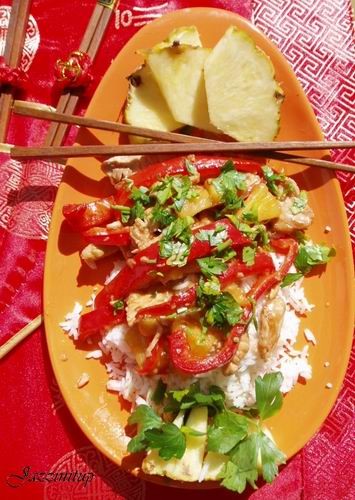 Люблю готовить с ананасом,делаю такой томатный соус с мяском и кусочками ананаса,mmm - 2