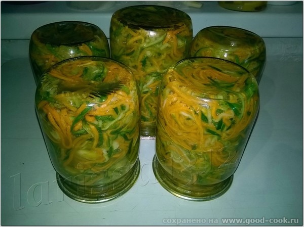 Салат по-корейски из огурцов и моркови