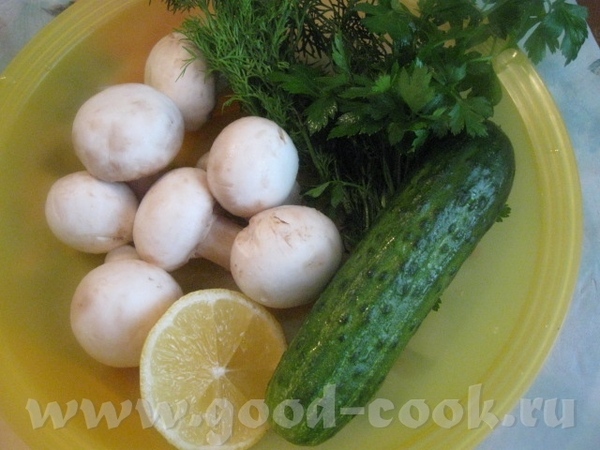 САЛАТ ИЗ ПЕКИНСКОЙ КАПУСТЫ, ОГУРЦА И СВЕЖИХ ШАМПИНЬОНОВ Очень вкусный оригинальный салатик со свежи... - 3