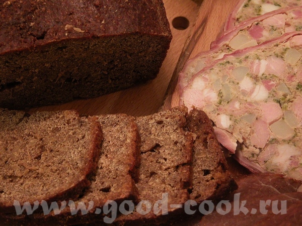 PUMPERNICKEL BREAD