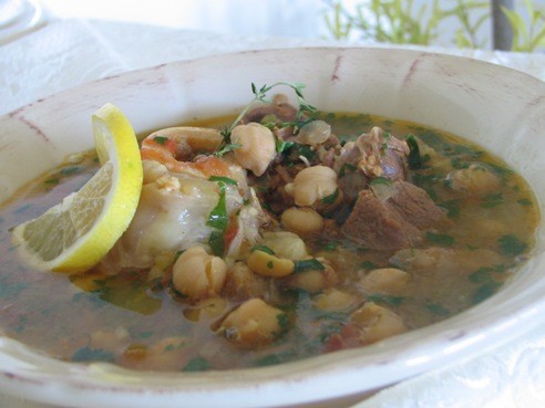 СУП С КИСЛИНКОЙ , МЯСОМ И ХУМУСОМ на 6 парций; 1ст
