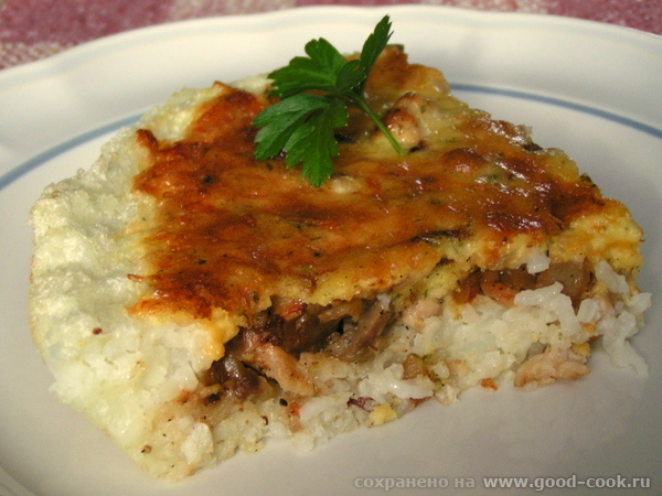 Рисовый киш с курицей и грибами.