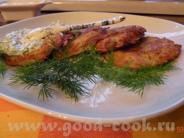 ДРАНИКИ С ЧЕСНОЧНЫМ СОУСОМ ИЛИ ,
