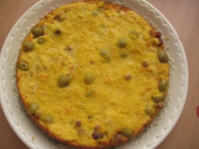 А у нас сегодня Чилийский кукурузный торт с цыпленком и оливками от Идеально для мультиварки