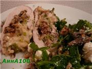 "Балобастики" из куриного филе с грецкими орехами, сыром и зеленым луком