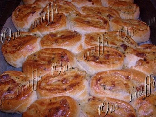 ЗАВИТУШКИ С КАРТОФЕЛЕМ И ШКВАРКАМИ Сметана - 500гр - 3