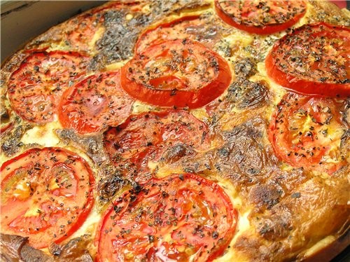 Пора свежих и пока еще вкусных (а не пресных зимних) овощей заканчивается и хочется побольше готови...