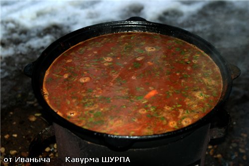 Дальше закладываем перец болгарский – соломкой нарезанный, помидоры (или запрвку, как было сказано)... - 5