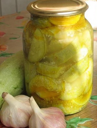 ОСТРЫЙ САЛАТ ИЗ КАБАЧКОВ