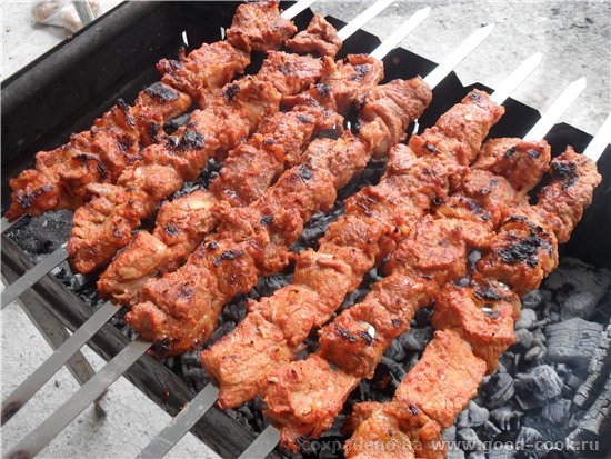 Несу вам очень вкусный рецепт шашлыка Шашлык из свинины в томате - свинина вырезка 2,150 кг - 4