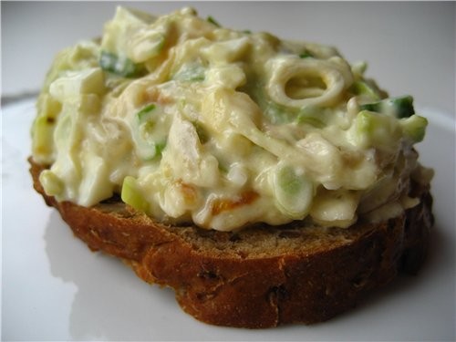 Делала очень вкусненький Кабачковый салат от Оксаны-Монами Отлично подойдет для пикников, да и прос...