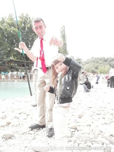  3    :      -    - 2