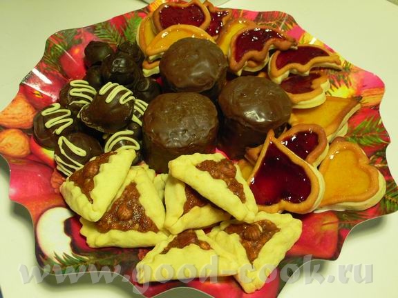 И еще один рецепт очень вкусной рождественской выпечки: (отдельное фото еще сделать не успела, пото...