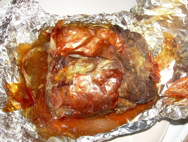 Как-то идею обкладывания мяса луковой шелухой я прочла на каком то форуме или сайте,к сожалению не... - 6