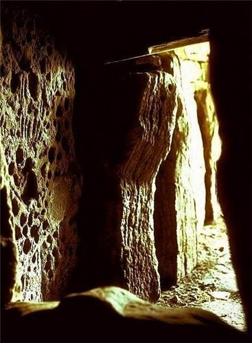 Вxод курган Knowth внутри курган Knowth Вxод курган Newgrange внутри курган Newgrange внутри курган... - 8