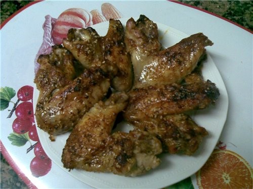 Куриные крылышки в соево-медовом соусе 1,5 кг крыльев 0,5 стакана соевого соуса 3 ч - 3