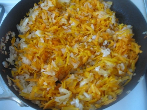КАБАЧКИ, ЗАПЕЧЕННЫЕ С МЯСНЫМ ФАРШЕМ И ОВОЩАМИ Хороший вариант приготовления кабачков - 4