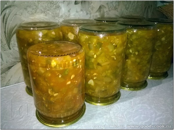 Заготовка из огурцов в томатном маринаде