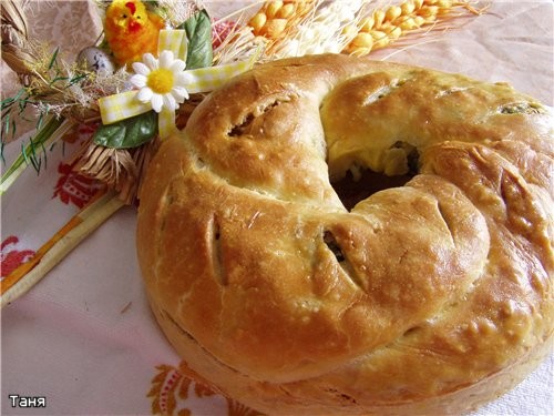 Корзиночки с тунцом и овощами Пирог-кольцо с мясом и яйцом - 2