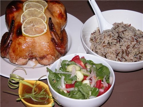 Так ужинали мои мальчики сегодня: салат, дикии рис и ЛИМОННАЯ КУРИЦА