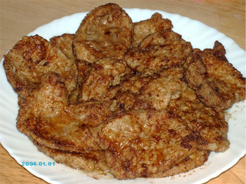 , Людочка, а салат, и правда, вкусный - пальчики оближешь