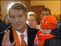 В.Путин поздравил В.Ющенко с победой на выборах Президент РФ Владимир Путин направил Виктору Ющенко...
