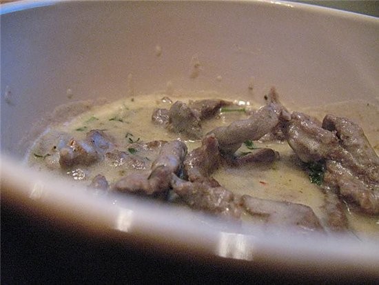 Говядина тушенная в сметане вкусно