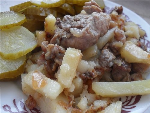 А у меня сегодня Курник от А еще мы сегодня кушали картошечка жареная с мясом - 3