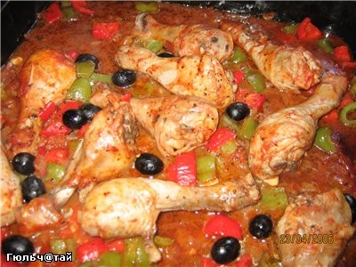 Куриные ножки в маринаде с разноцветными овощами На 4 порции: 4 столовых ложек оливкового масла, 0,...