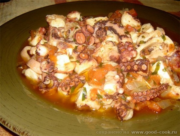 Pulpo еn salsa Осьминог под соусом На 4 порции: 1 кг осьминога, 1 маленькая луковица , 3 средние картофелины, 1-2 лавр... - 13