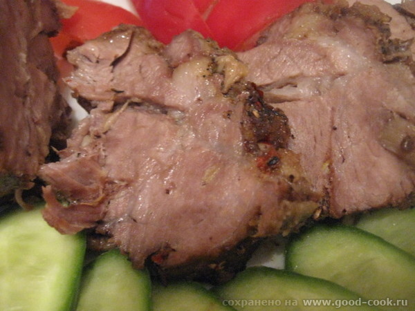 Мясо очень сочное, пахнет чесночком и специями - 2