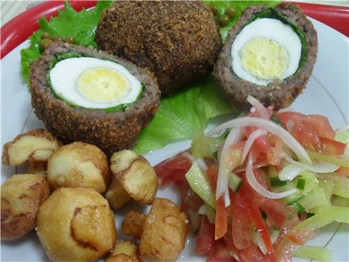 Ну а теперь блюда Курица фаршированная Рулет с зеленью Камыши (куриные рулетики) Котлета "Павлиний... - 4