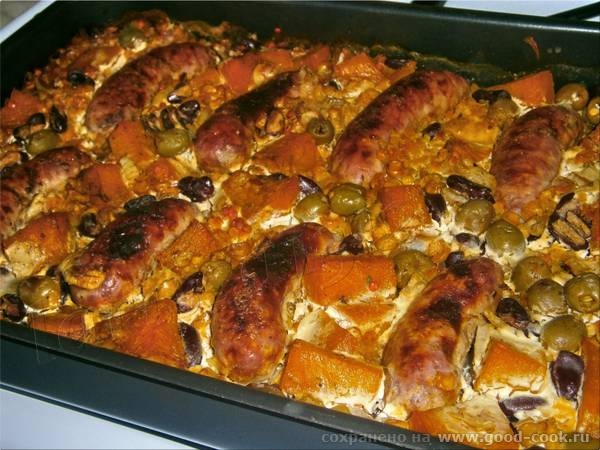 Запеканка из чёрствого хлеба с мясом, зеленью и овощами Запеканка из бобовых с купатами и тыквой Салат из помидоров... - 3