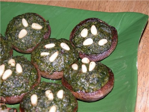 ШАМПИН"ОНЫ ФАРШИРОВАННЫЕ ШПИНАТОМ БАКЛАЖАНЫ BANDERILLAS РУБЛЕННАЯ КУРИНАЯ ПЕЧЕНь МОЦАРЕЛЛА С ПРОШУТ...