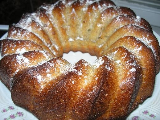 Испекла Банановый кекс с орехами от