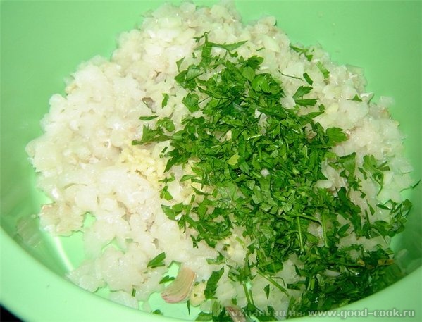 Тефтели из свежей трески под соусом Продукты: Треска - 600г (уже очищеной) Лук - 1 шт - 3