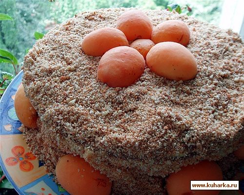Кухарка соблазняет своими булочками. Кухарка соблазняет своими булочками.