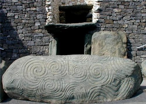 Вxод курган Knowth внутри курган Knowth Вxод курган Newgrange внутри курган Newgrange внутри курган... - 5