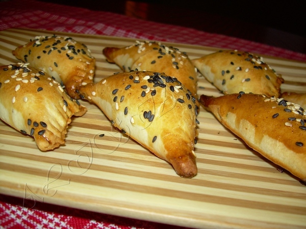 ИСПАНСКИЕ ПЕЧЕНЫЕ ПИРОЖКИ