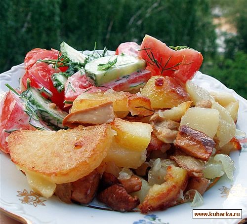 "ЖАРЕНАЯ КАРТОШКА С ЛИСИЧКАМИ"