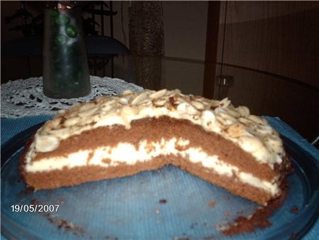 девочки- все хозяюшки такие,как много вкусненького - 7