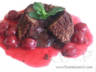 Пирожное "Чёрный лес" ("Black Forest Molten Cakes") 150 г шоколада 125 г сл - 2