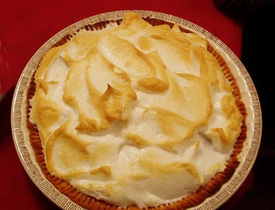 -  (Chocolate Meringue Pie) ,      ,...