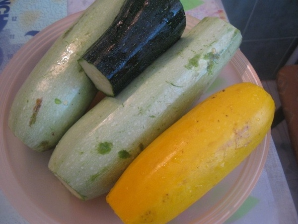 КАБАЧКИ В ОСТРО - СЛАДКОМ МАРИНАДЕ Вкуснейшая закуска из кабачков, приготовленная «на скорую руку»,... - 2