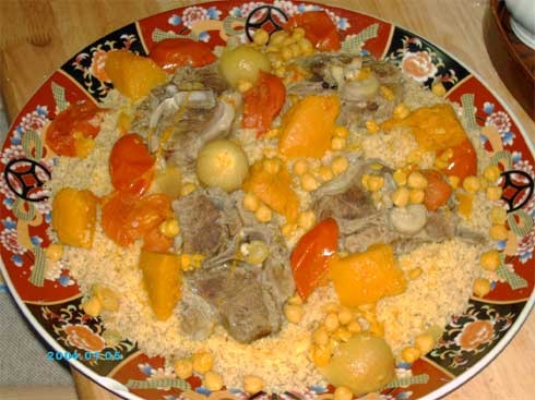 На обед я приготовила сегодня очень вкусное палестинское блюдо "Мафтуль", готовится оно из кускуса,...