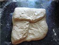 Вкусный хлеб с крупнопористым мякишем, хрустящей корочкой(пока тёплый) - 4