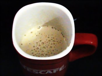4) Перемешать кофейную смесь с молоком
