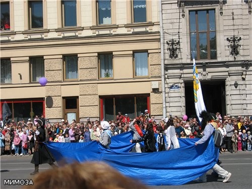 А за Нептуном шли представители Петрозаводска (почему - не знаю)